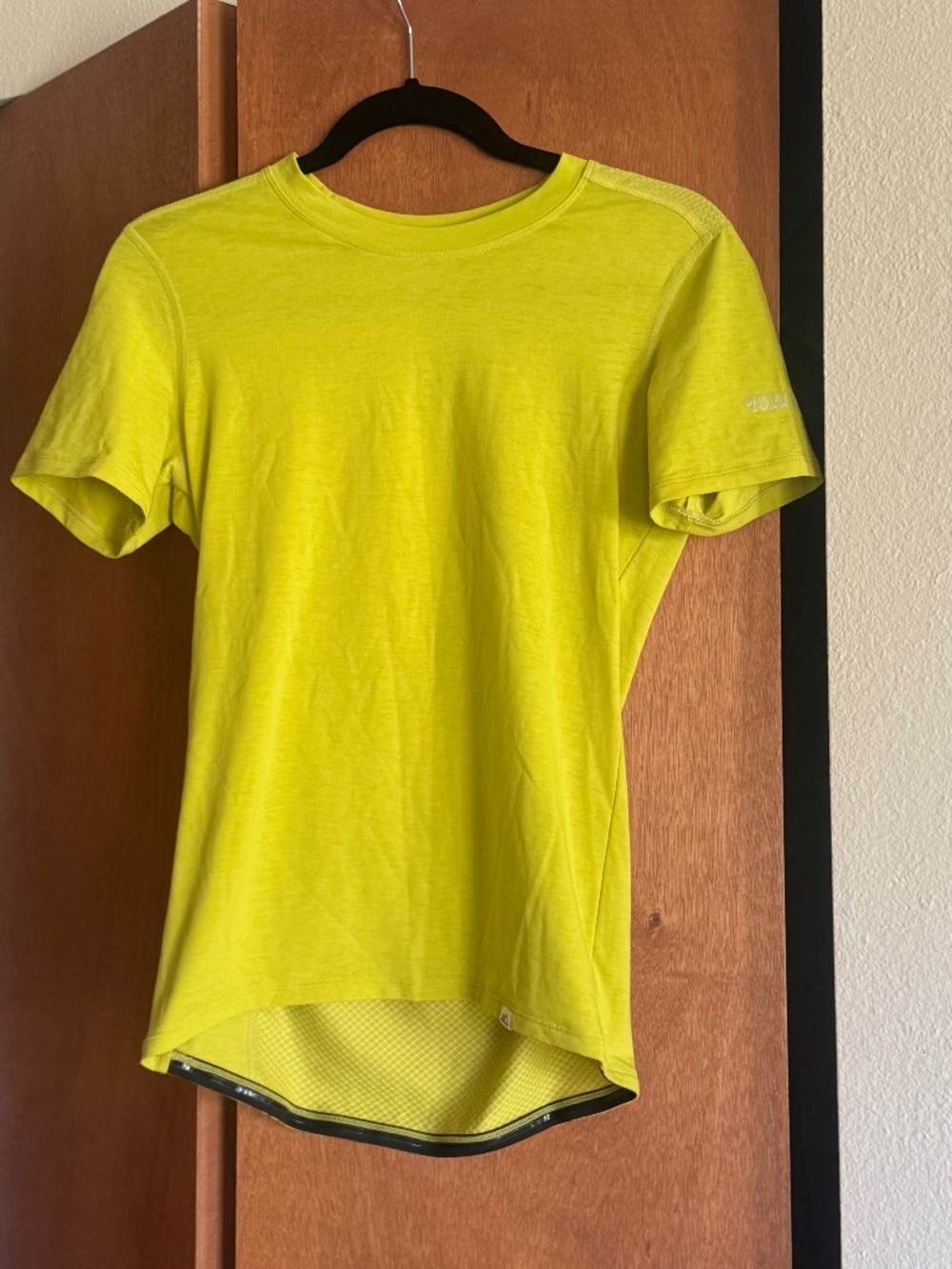 Wild Rye Athletic Tee in Like New Condition